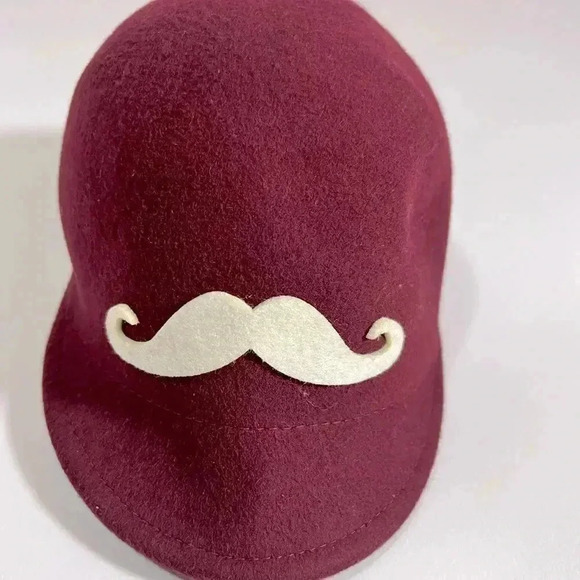 Chic 77 Burgundy Wool Kids Cap Hat - Picture 1 of 6